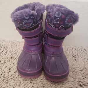 Girls snow boots